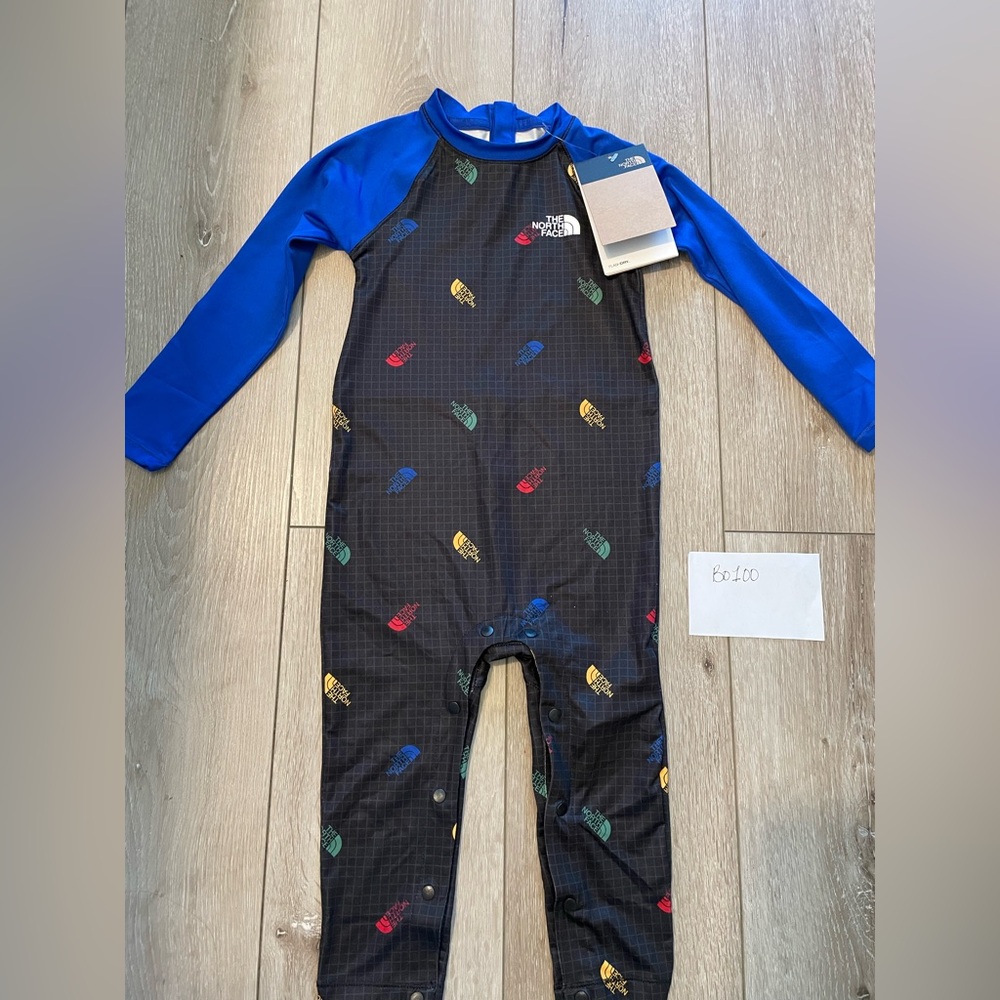 The North Face Baby Amphibious One-Piece Long-Sleeve Sunsuit 18 - 24 M S…